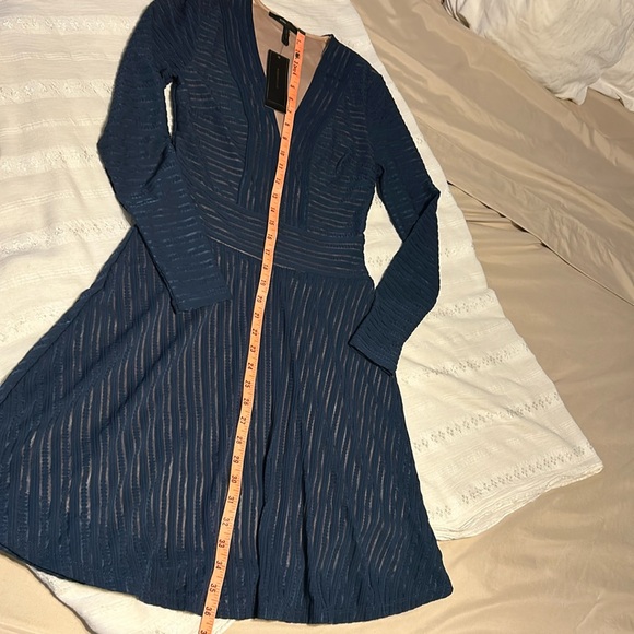 Ladies BCBG MAXAZRIA Midnight Blue Dress - Picture 11 of 12